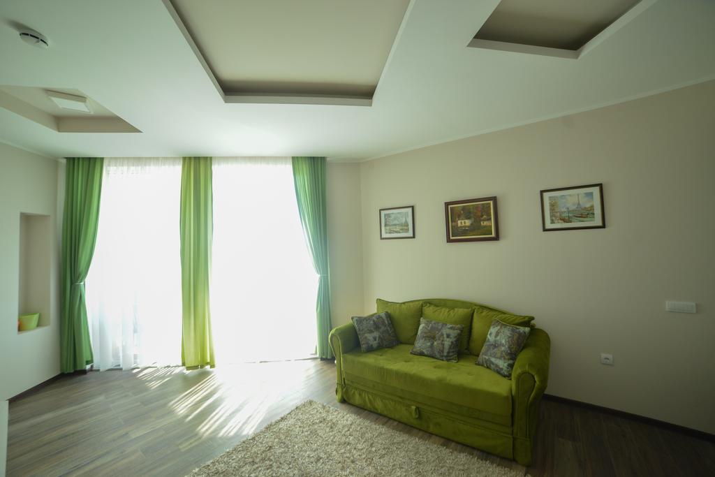 Kesten Futog Zimmer foto