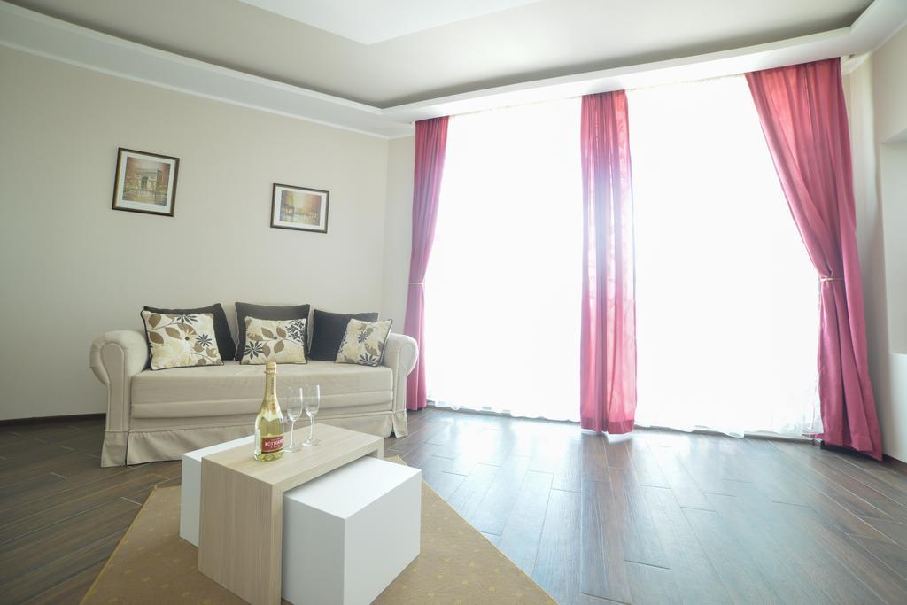 Kesten Futog Zimmer foto